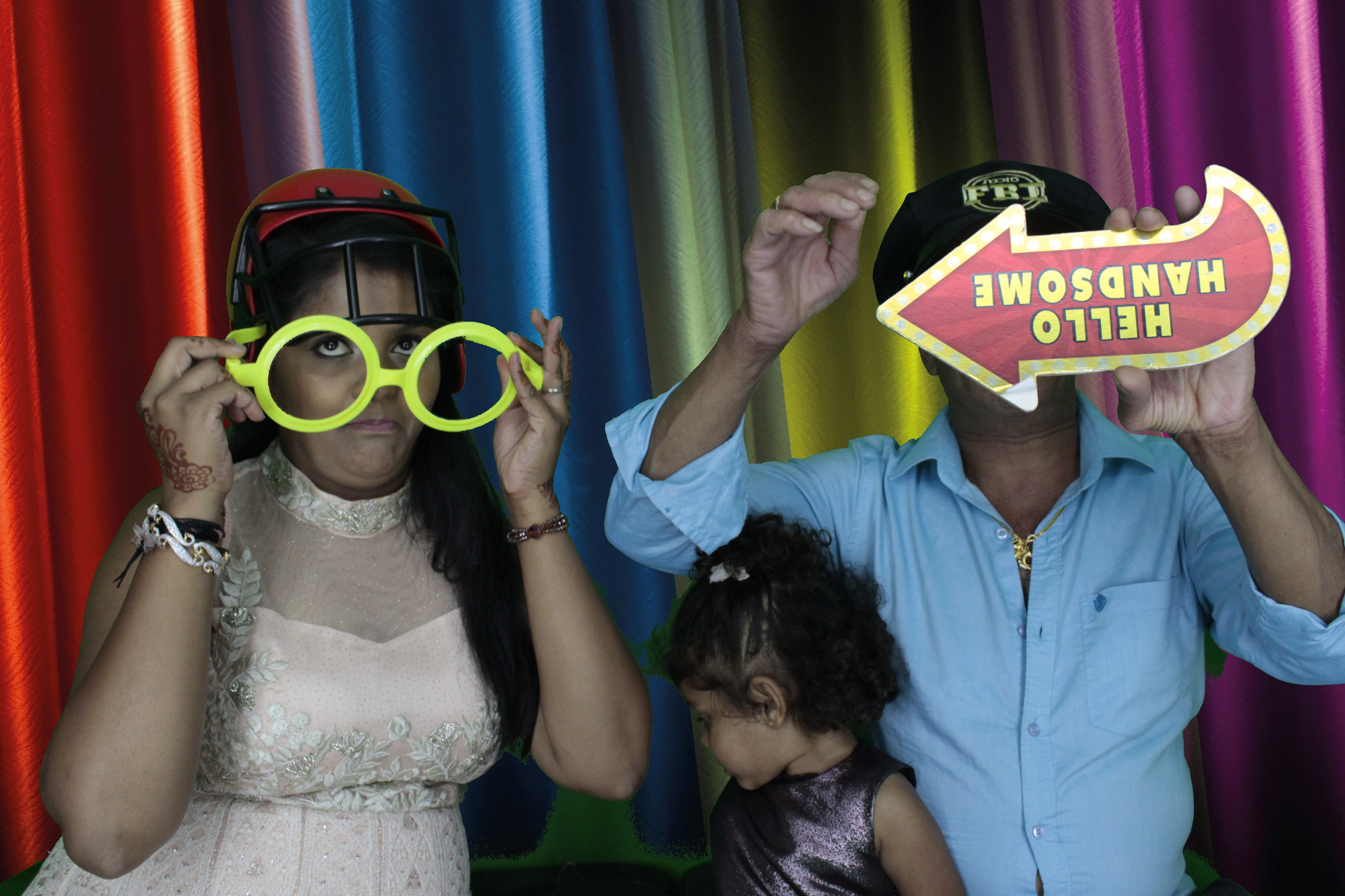 Bhavin & Yasmin’s Wedding | View more photos from the event at gallery.myphotoboothexperience.co.uk/u/MyPhotoBoothExperienceLtd/Bhavin-Yasmin’s-Wedding